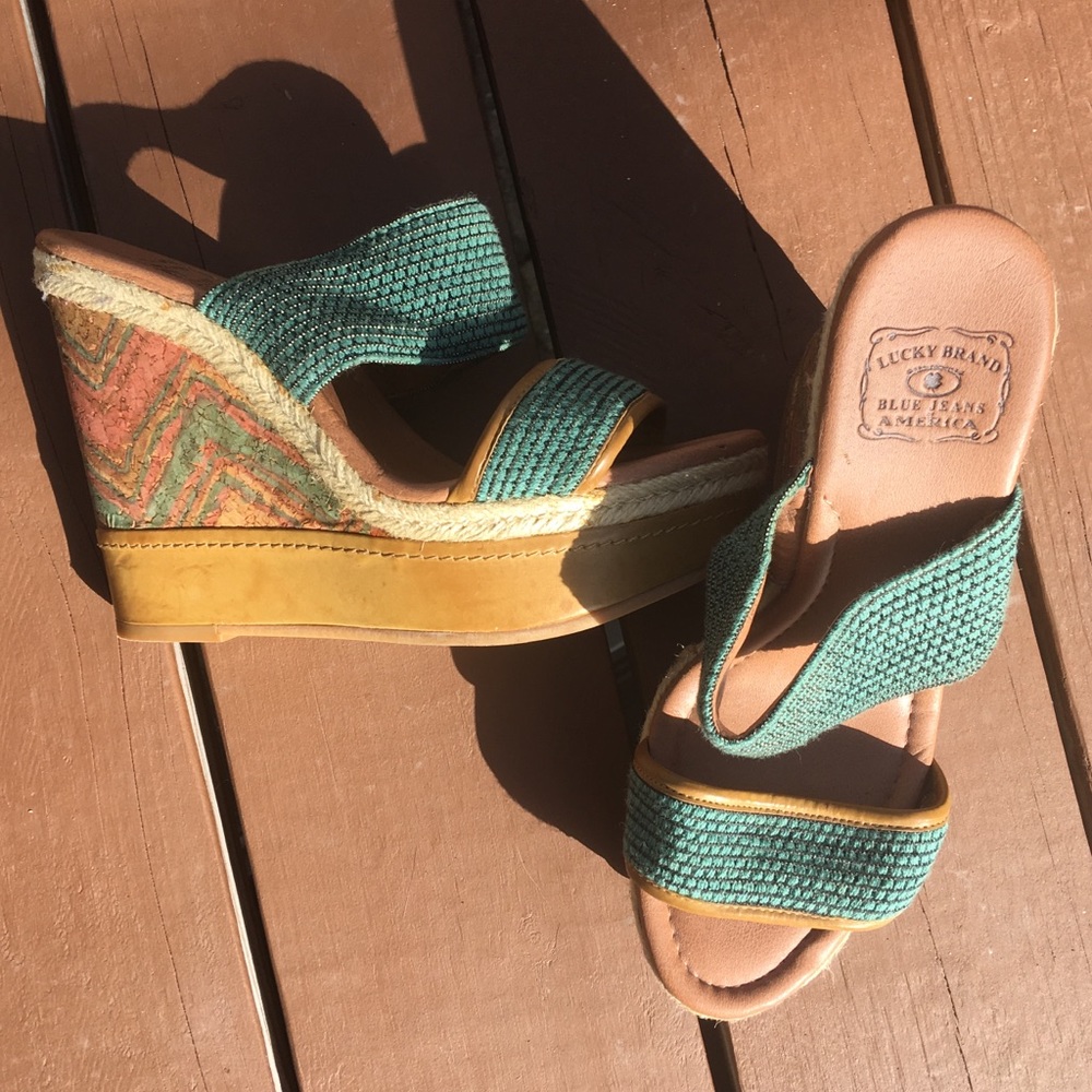 ✨SALE✨Green Multi Color “Candy” Platform Wedge